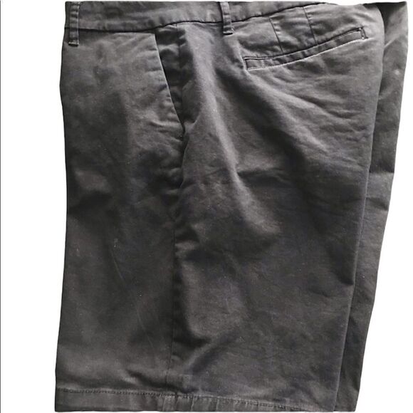 TOMMY Hilfiger Shorts EUC black size 12 - Picture 1 of 6